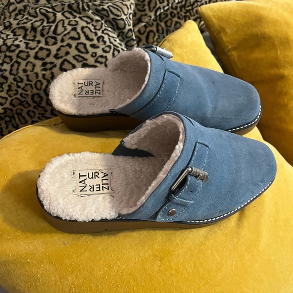 Naturalizer light blue suede shoes - Picture 2 of 4